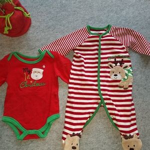 Baby Starters Red and‎ White Babys 1st Christmas Bodysuit Set 3-6 Month